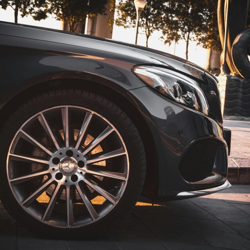 artur-aldyrkhanov-tC0g72uns0M-unsplash